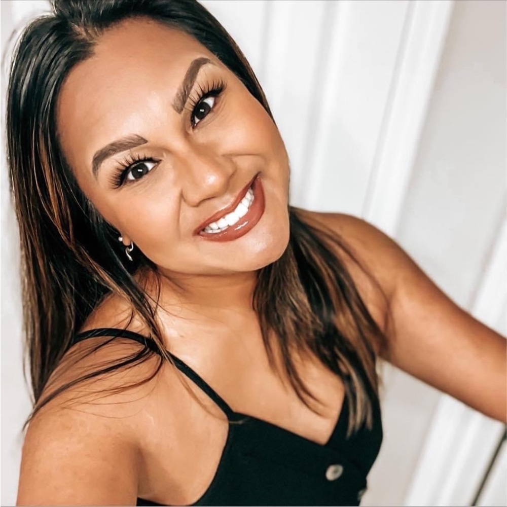 Meet your Posher, Melanie